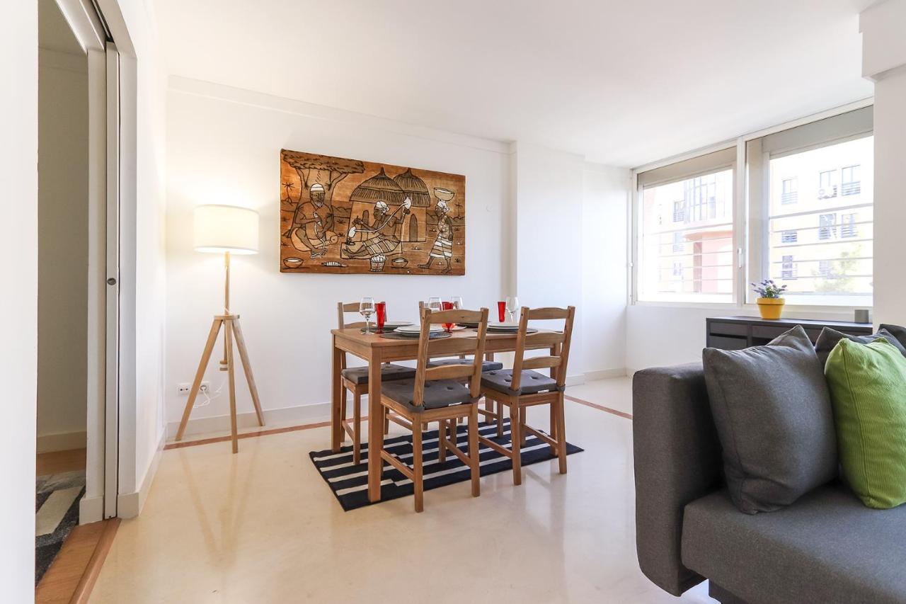 Lisbon Flower 360º - Your Lovely Flat With Pool And Parking Luaran gambar